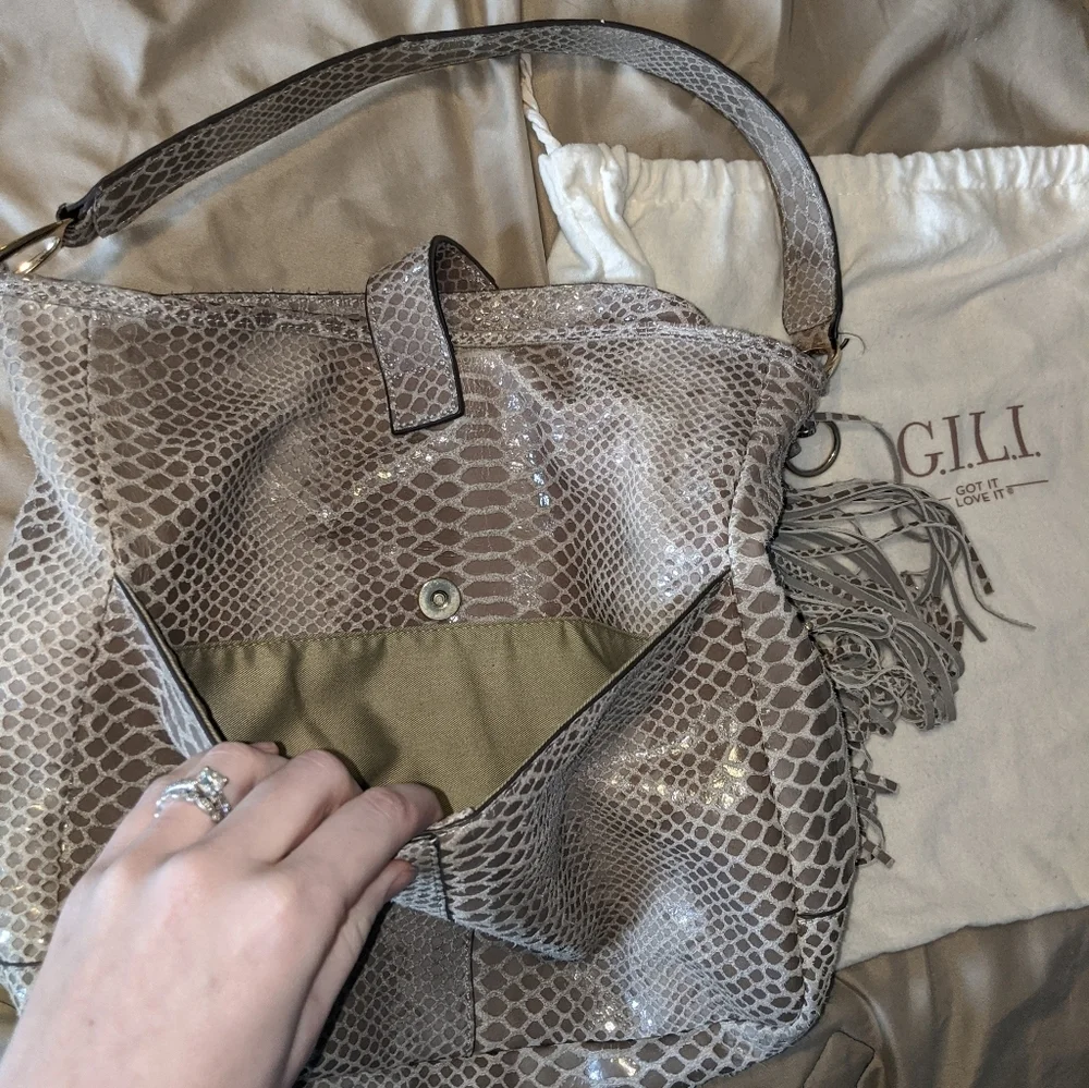 ⬇️$115 Stone Cobra G.I.L.I. Hobo